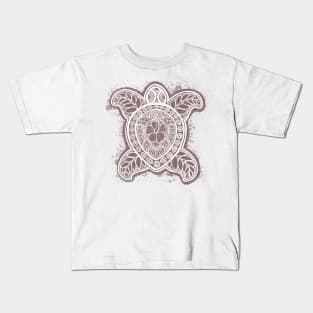 Pasifika Turtle - white on chocolate Kids T-Shirt